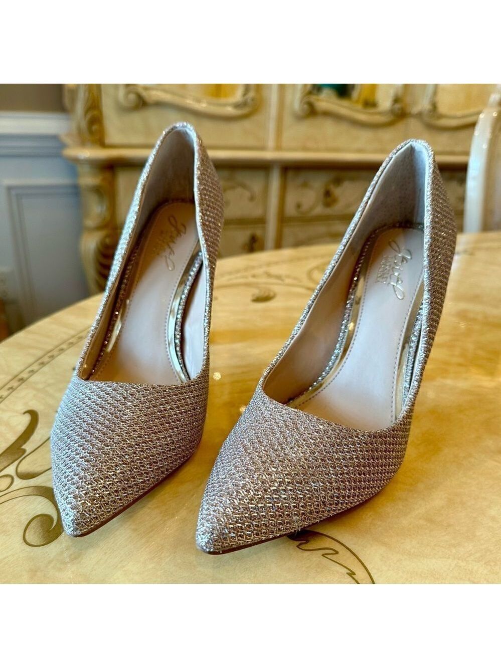 Badgley Mischka rose gold beige heels - Picture 8 of 16